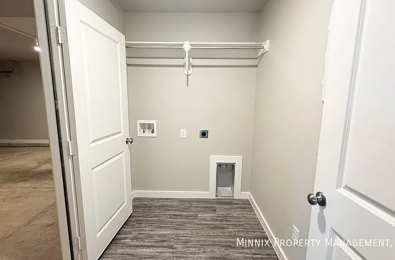 3219 Abbeville Ave — Photo 11