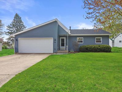 718 Oak DRIVE, Jefferson, WI, 53549