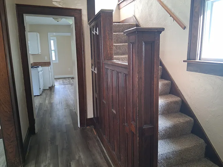1543 Front St — Photo 7