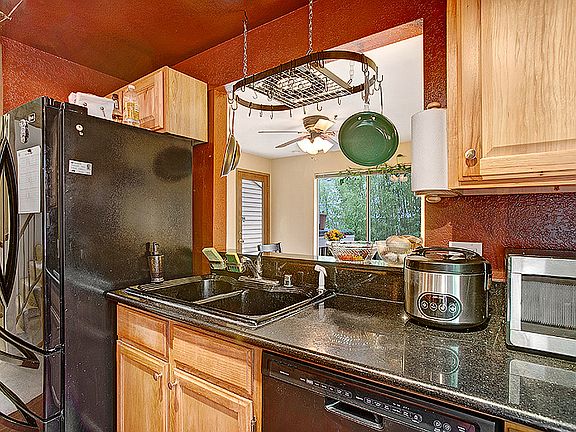 3rd image of 14367 30th Ave NE #10