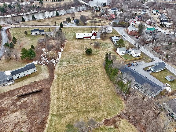 5th image of 2 River Road