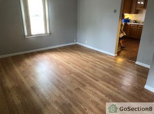 4712 Reavis Barracks Rd, Saint Louis, MO 63123