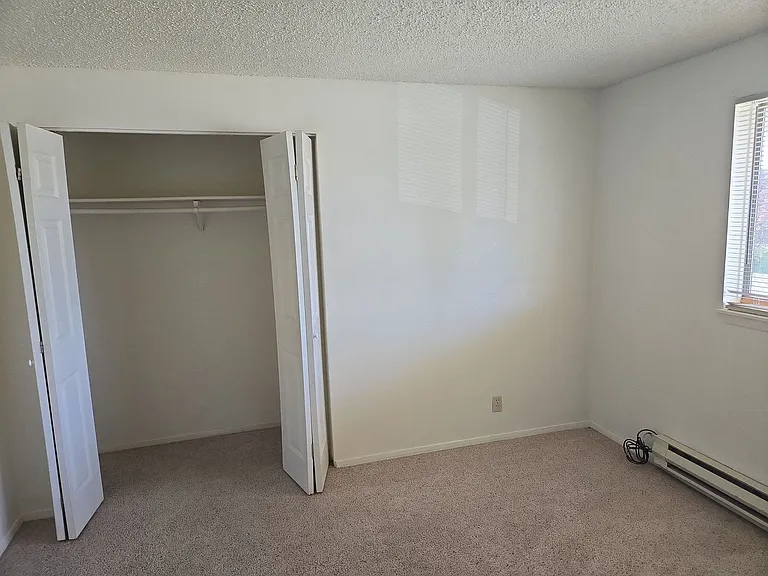 2049 SW 6th Ave — Photo 22