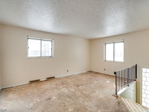 2nd image of 697 Ocean Ave