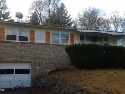1187 Conwell St, Stroudsburg, PA, 18360