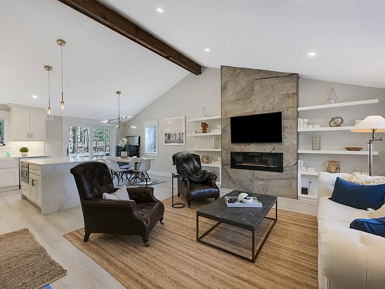45 Cosdrew Ln — Photo 2