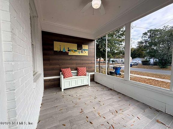 4th image of 862 BUNKER HILL Boulevard