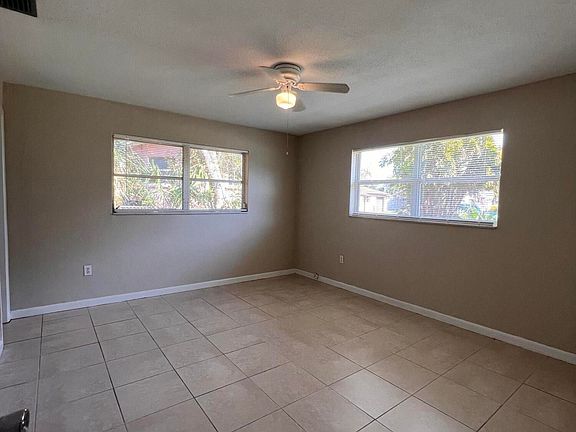 5th image of 80 Skylark Ave