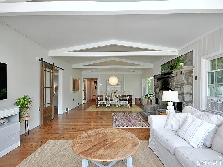67 Tower Rd — Photo 8
