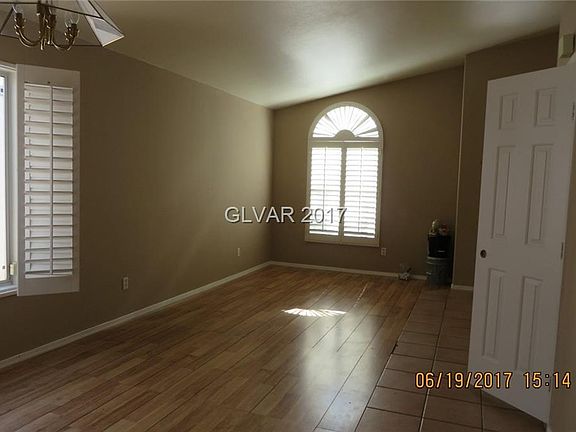 2nd image of 228 Misty Garden St