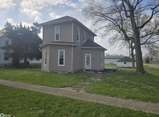 106 W Main St, Brighton, IA 52540