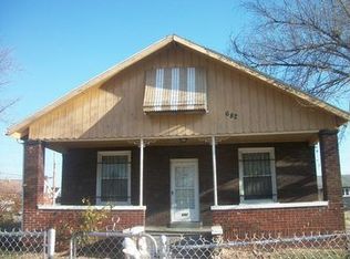 682 N 33rd St, East Saint Louis, IL