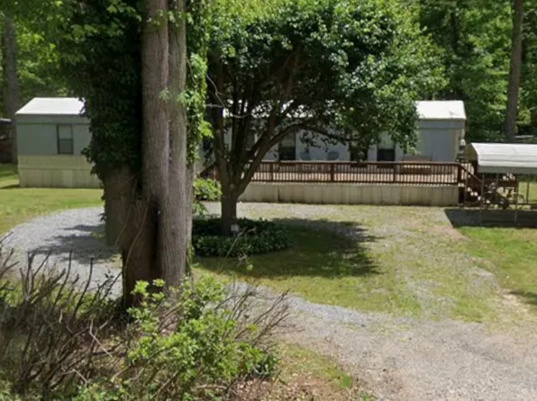 829 Girl Scout Camp Rd, Mill Spring, NC 28756