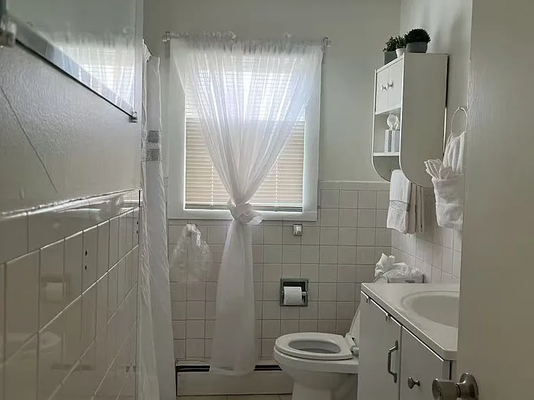 13 Edward St #2 — Photo 8