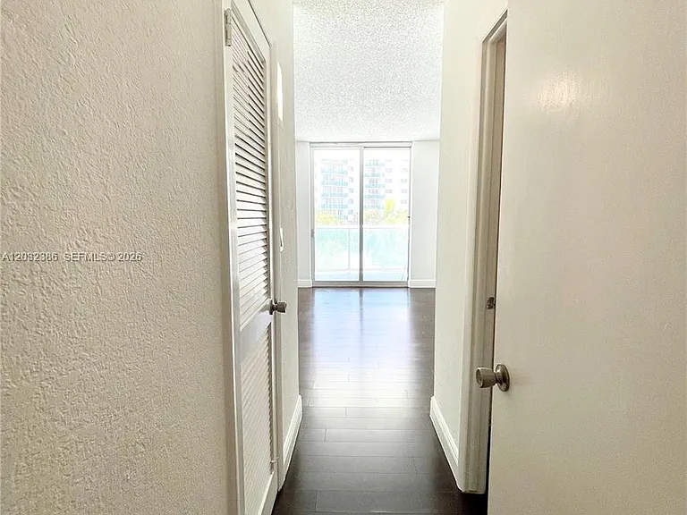 19390 Collins Ave #316 — Photo 22