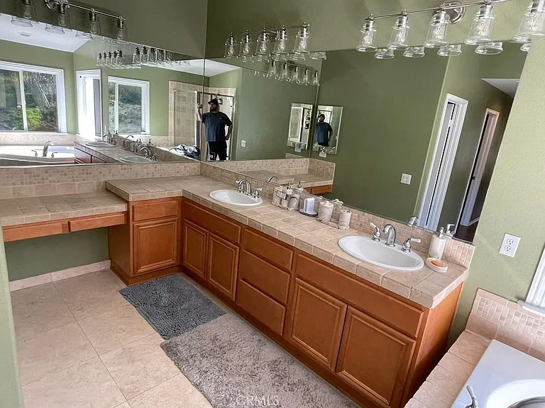 27139 Tube Rose St — Photo 17
