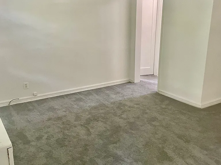 3 Springwood Cir #E — Photo 7