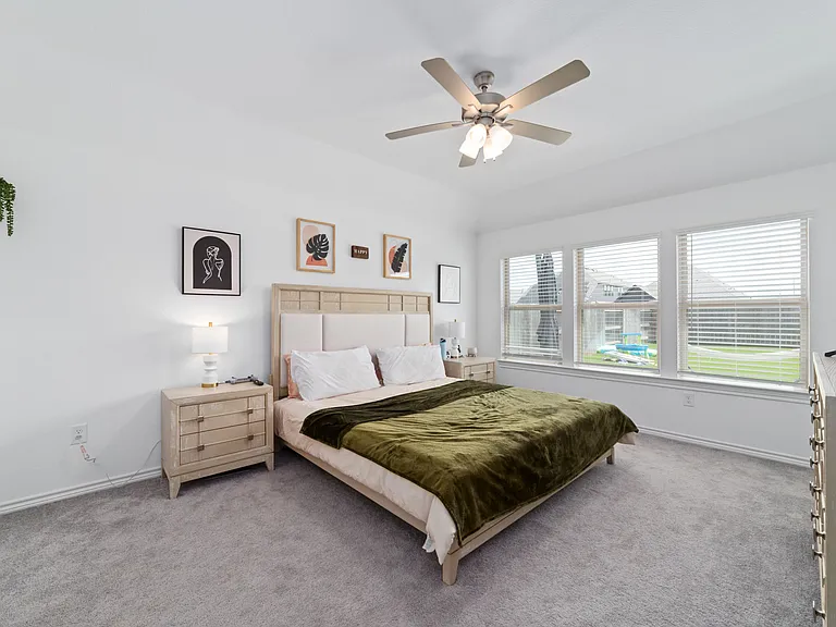 1224 Seaside Cove Ln — Photo 9