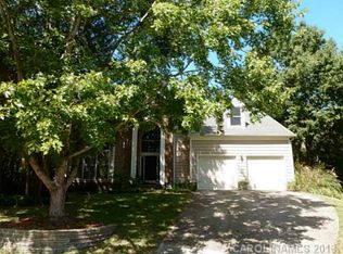 3342 Silver Pond Ct, Charlotte, NC 28210
