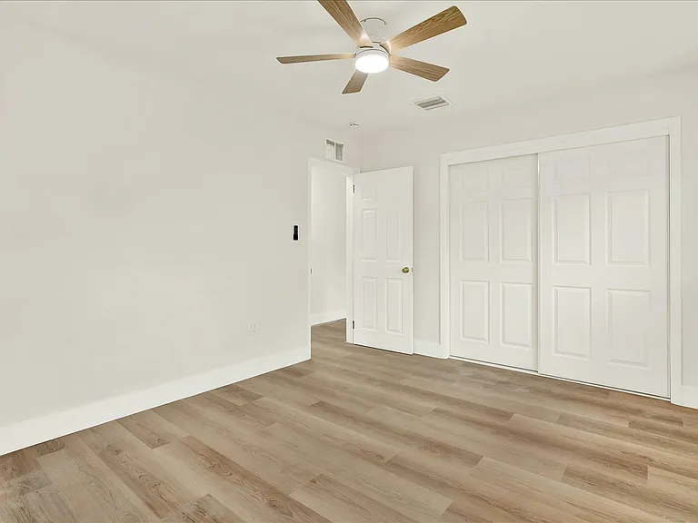 5543 Gulf Dr — Photo 8