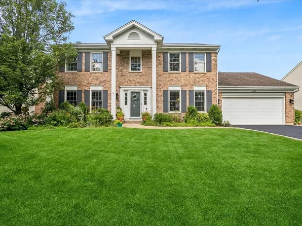 6079 Indian Trail Rd, Gurnee, IL 60031