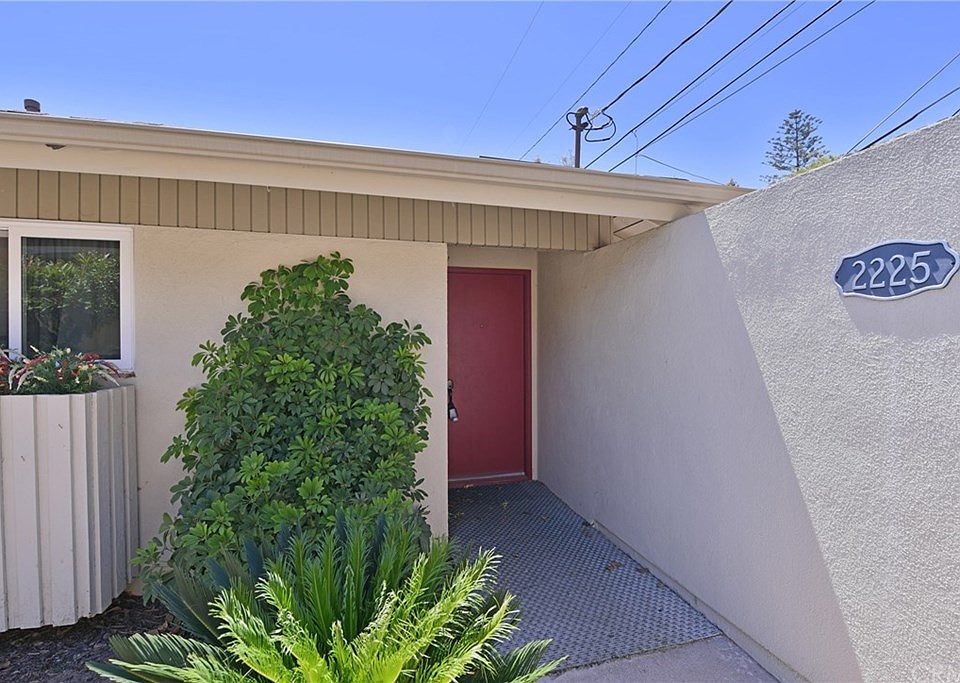1st image of 2225 Camilar Dr