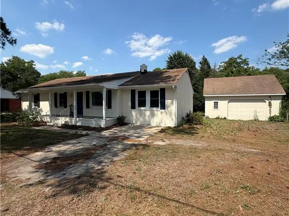 14291 Benns Church Blvd, Smithfield, VA 23430
