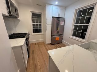 32 Sherman St W #2, Fairfield, CT 06824