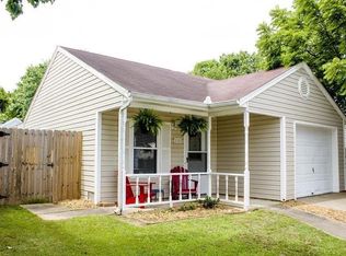 2105 Blueberry Ln, Springdale, AR 72762