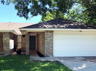 409 Rim Rock Dr, Fort Worth, TX 76108