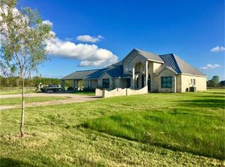 8126 Old Massey Ranch Rd, Pearland, TX 77584