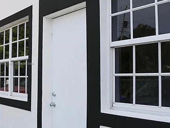 2nd image of 1237 NW 33rd Ave