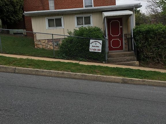 buisness/ side entrance