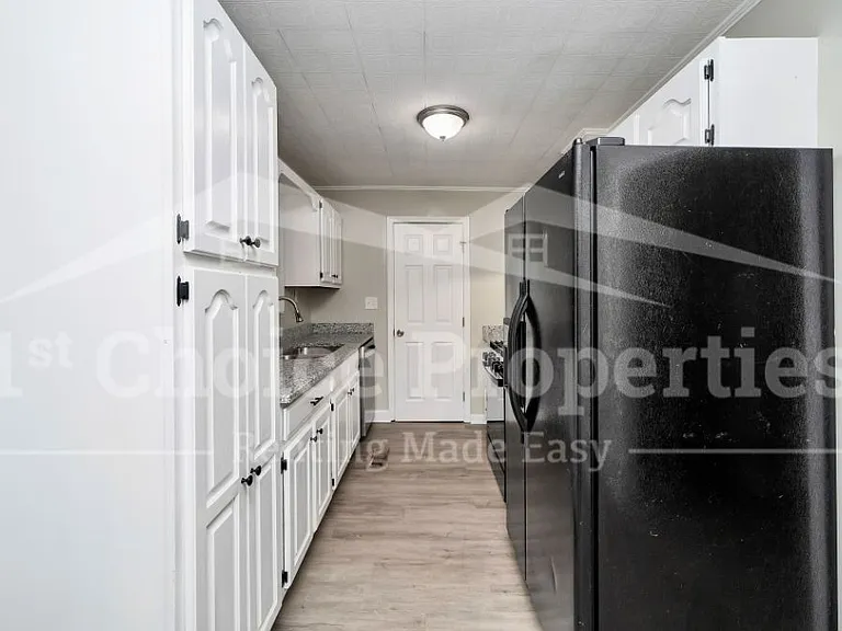 1578 Cunningham Dr — Photo 7
