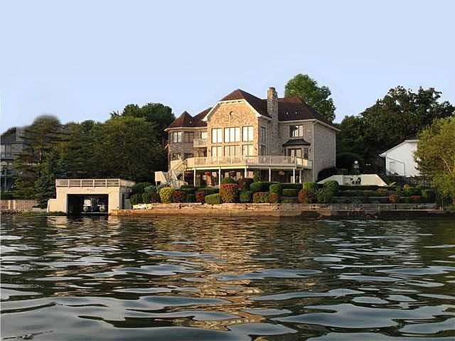 11723 Landings Drive, offering a 150' view of water frontage.