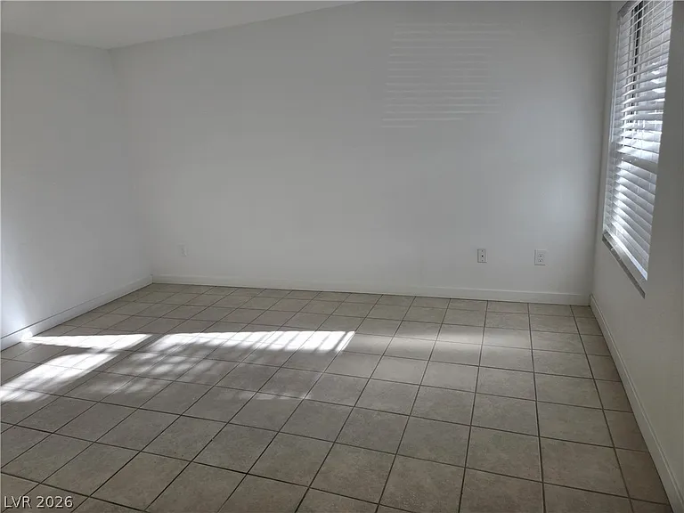 6250 W Flamingo Rd #131 — Photo 8