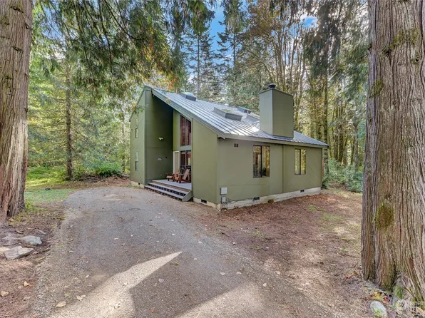 540 Sky Lane, Skykomish, WA 98288