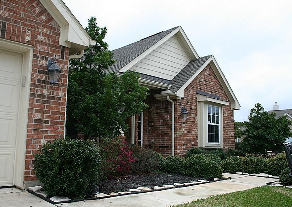 1st image of 2201 Laurelglen Ct