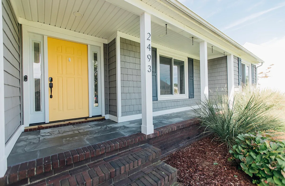 3 bed, 2.5 bath, 1859 sqft, $3,350 — Photo 3
