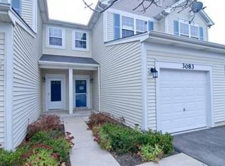 3083 Falling Waters Ln, Lindenhurst, IL 60046