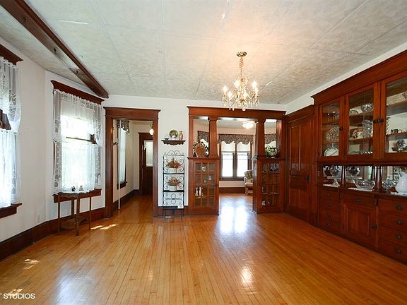 5th image of 234-236 Lake Dr