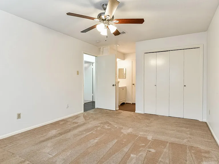 6527 La Violetta Dr — Photo 10
