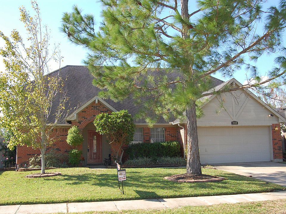 1st image of 4830 Cloverfield Dr