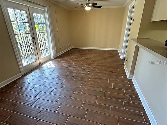 2nd image of 435 Wymore Rd #106