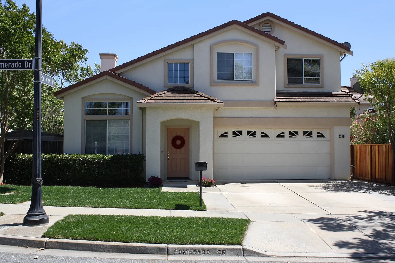 3256 Pomerado Dr photo 1