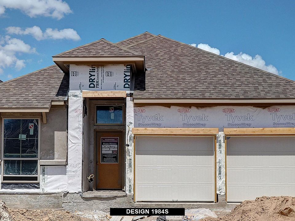 2nd image of 217 Lacey Oak Loop