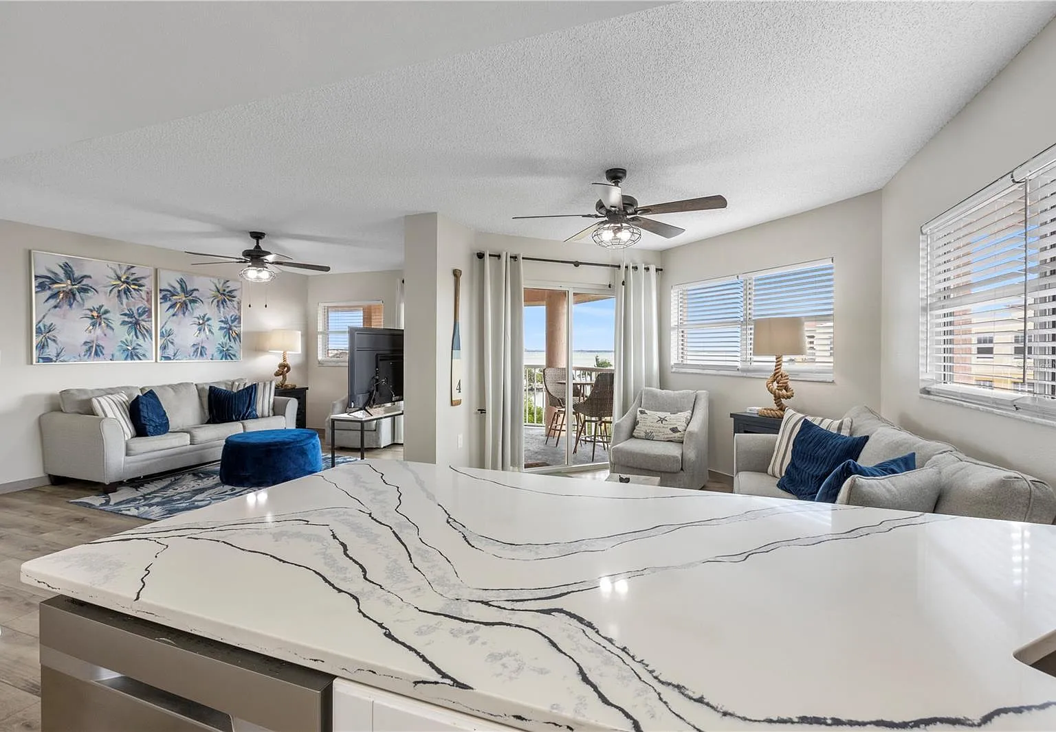 2 bed, 1220 sqft, $3,500 — Photo 1