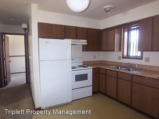 3rd image of 1220 Delaware Ave Unit 1