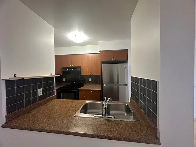 2 bed, 1090 sqft, $3,100 — Photo 4