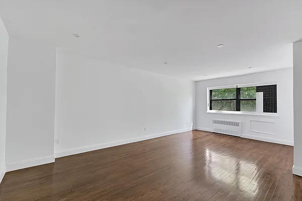 Sold by Compass | media 5